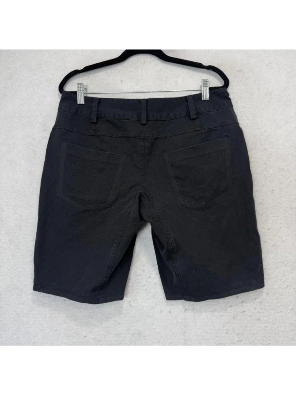 Specialized Cycling Shorts Mens Medium Black Zip Pockets Reflective Bike